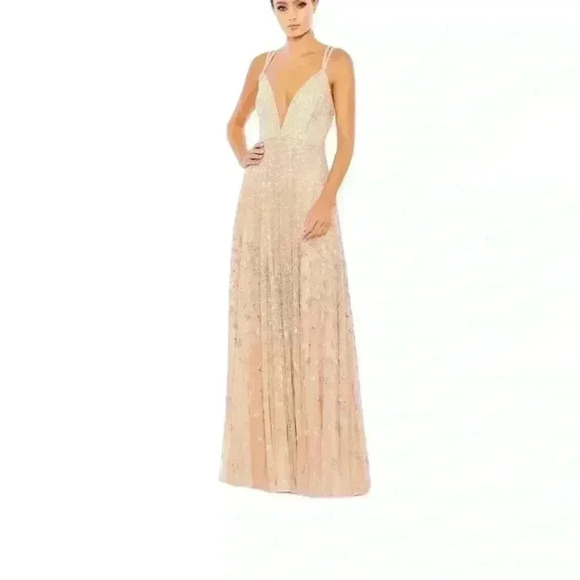 NWT Mac Duggal Size 10 Sleeveless Beaded Open Back Gown Nude Silver - Picture 1 of 14